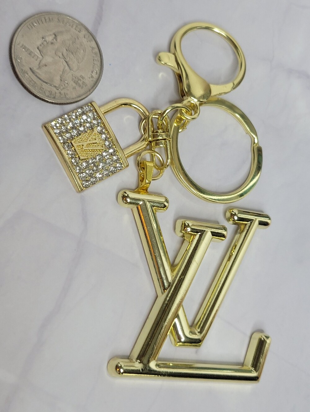 Large Monogram Gold Keychain Charm - Bag Charm - Picture 3 of 4